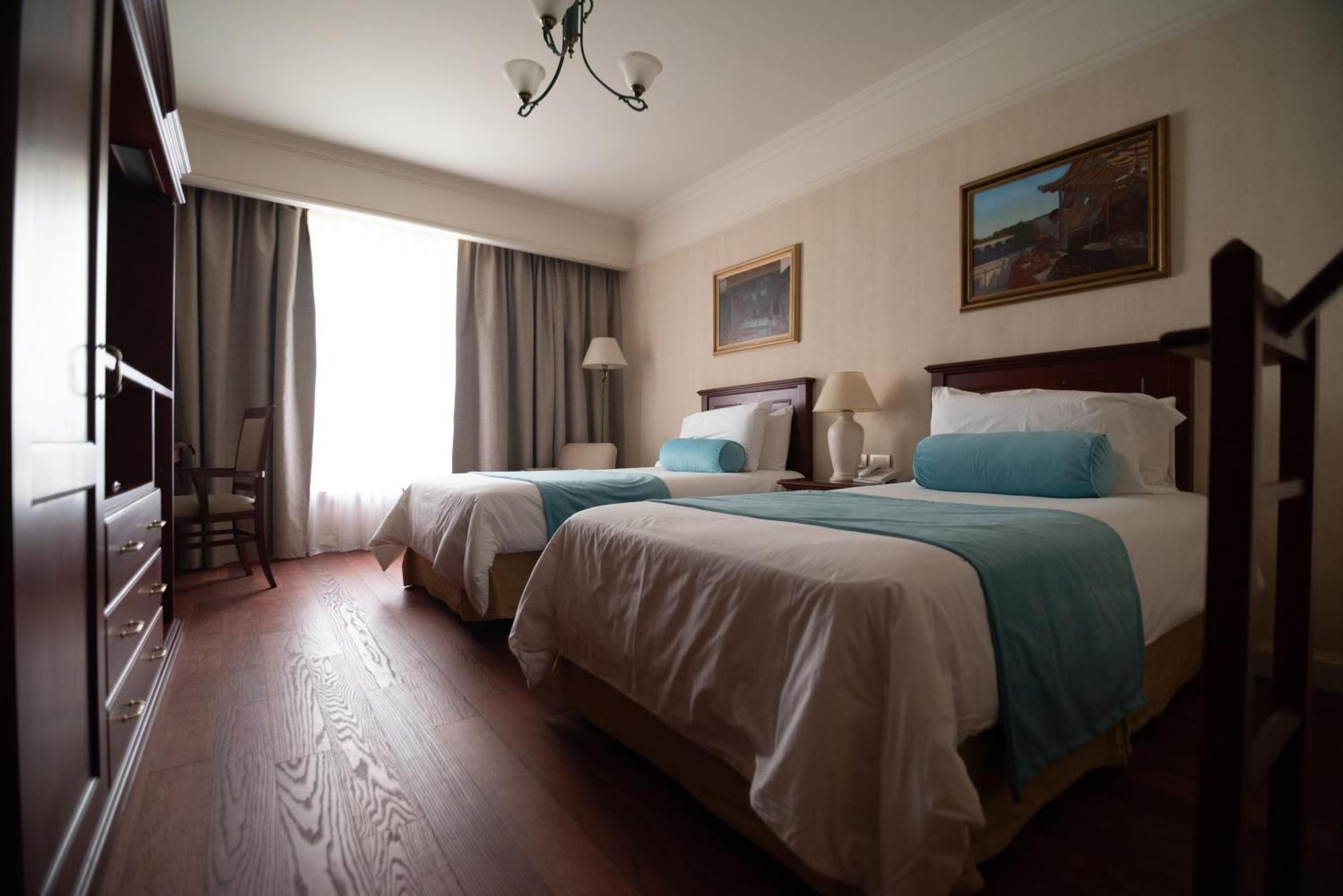 Epic Hotel Villa Mercedes Exterior photo