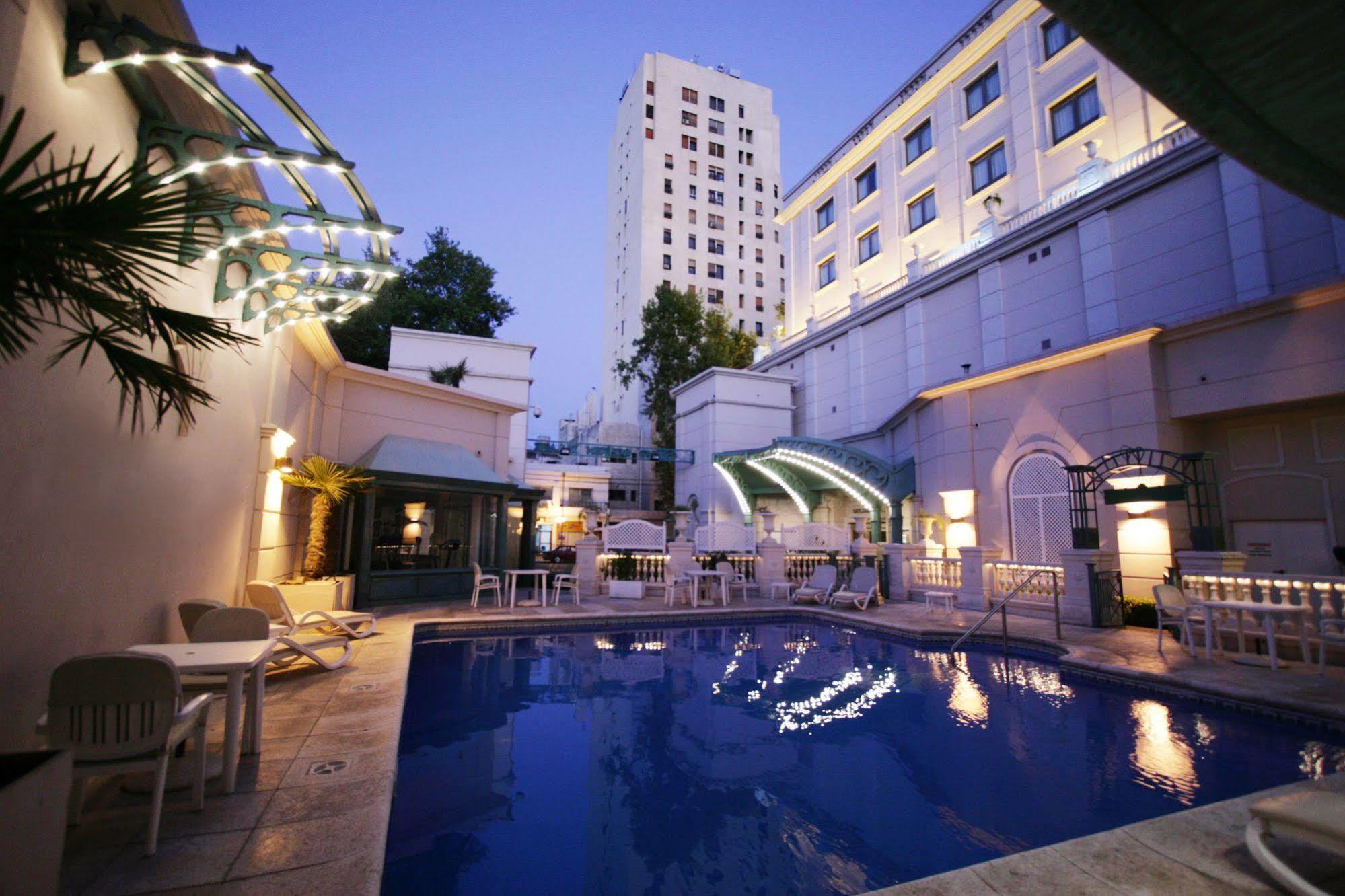 Epic Hotel Villa Mercedes Exterior photo